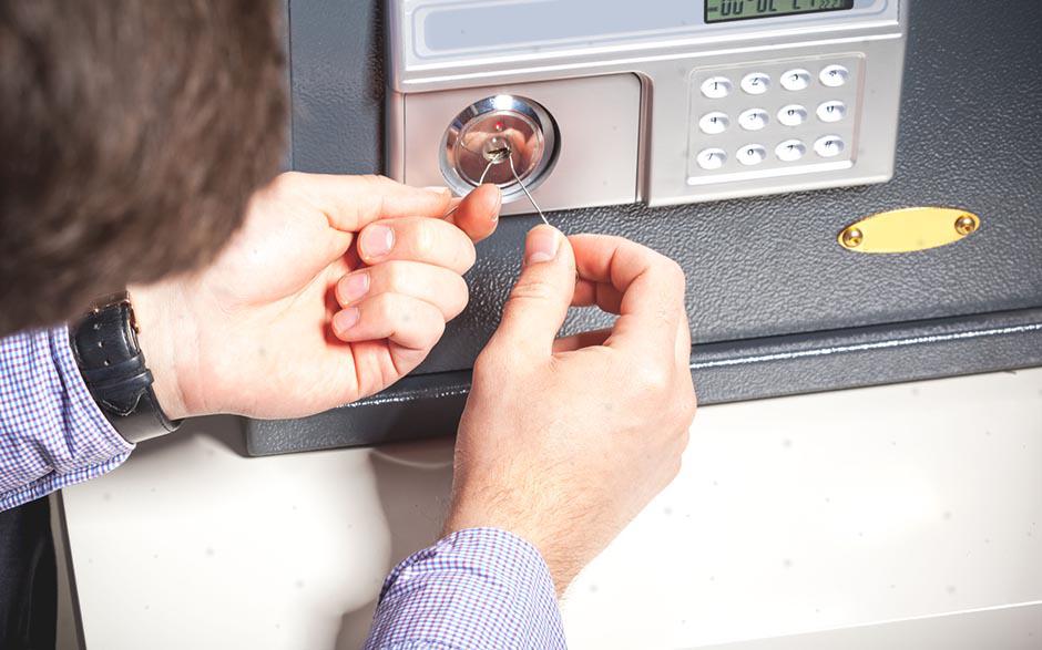  dépannage porte La Boissière-École